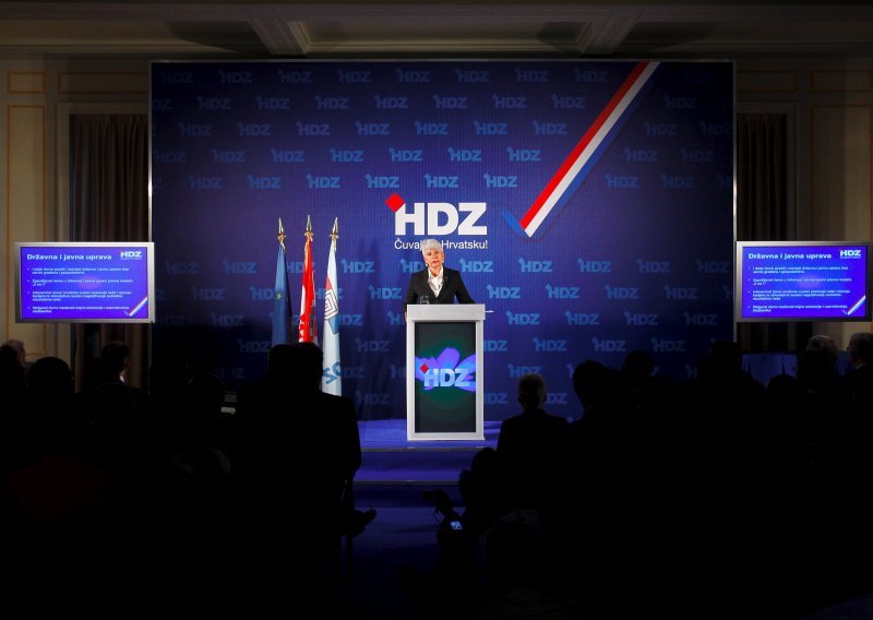 Kosor speaks at HDZ convention in Constituency No.1