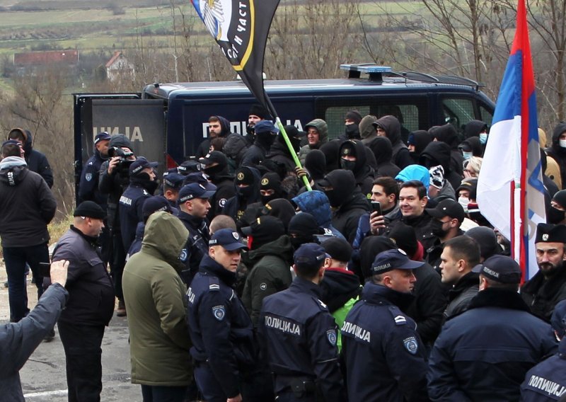 Ekstremno napeto na Kosovu: I Kurti i Vučić digli borbenu pripravnost vojske na najvišu razinu!