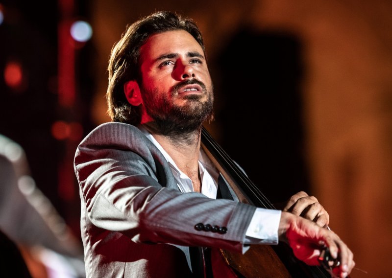 Stjepan Hauser ponosno nosi ime 'najbolji ljubavnik iz svijeta glazbe s ovih prostora', a otkrio je jesu li mu draže Hrvatice ili Srpkinje