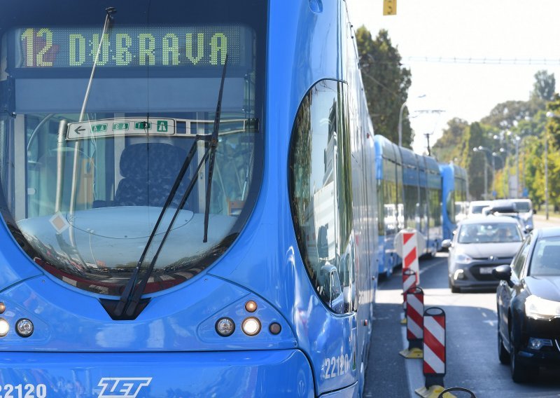 Obavijest Zagrepčanima: Zbog kvara do daljnjega obustavljen promet tramvaja Glavnim kolodvorom