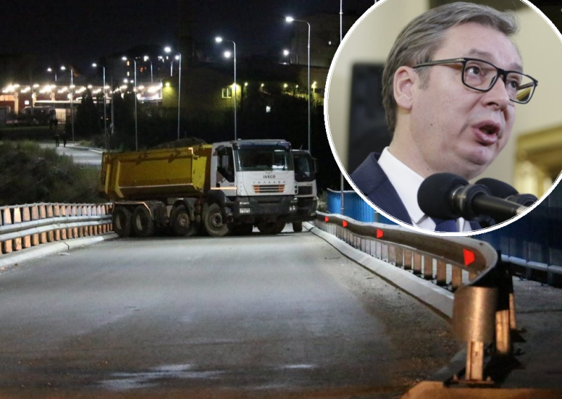 Vučić pozvao kosovske Srbe da uklone barikade, dobili su 'nikad jače garancije'
