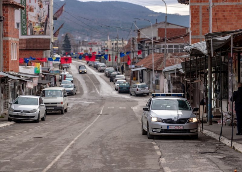 EU potiče Beograd i Prištinu da omoguće povratak Srba u kosovske institucije