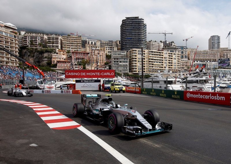 Mercedes u panici u Monte Carlu: Više nije najbrži!