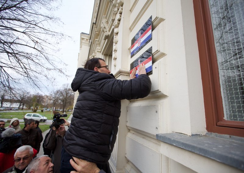 Ukinuta dvojezičnost u Vukovaru, ćirilica prestala biti ravnopravno pismo