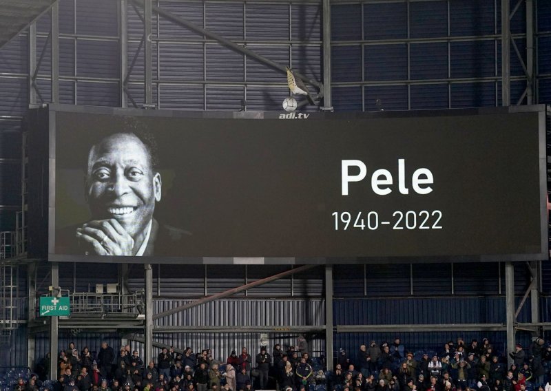 Buran život nogometne legende: Pele se ženio tri puta, a iza njega je sedmero djece