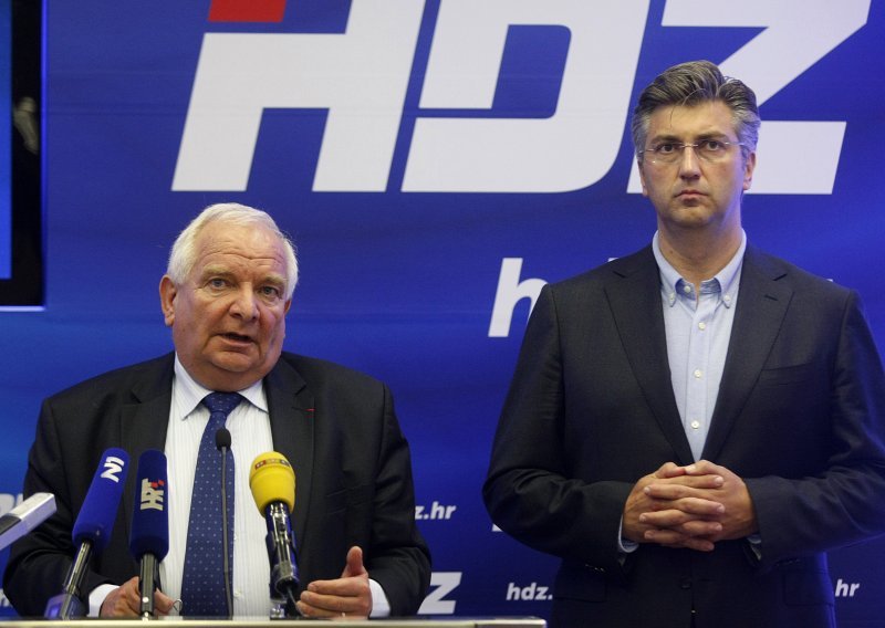 Šef EPP-a Daul: Ponosan sam na Andreja Plenkovića