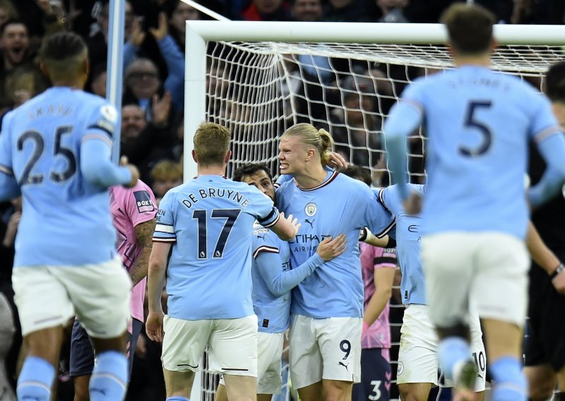 [FOTO] Nevjerojatna dominacija Manchester Cityja, novi gol Erlinga Haalanda, ali i iznenađenje na Etihadu