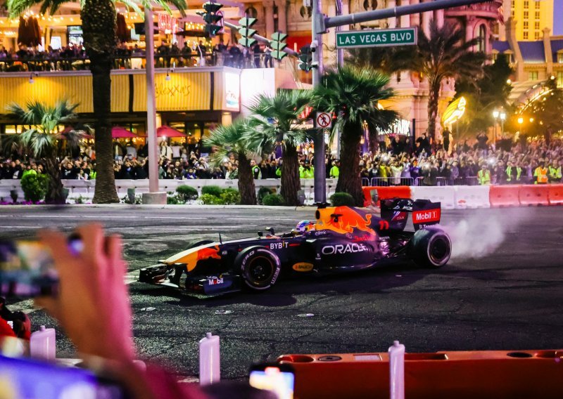 Nevjerojatna ponuda iz Las Vegasa za one bogate fanove Formule 1; za pet milijuna dolara dobit ćete neviđeni luksuz!