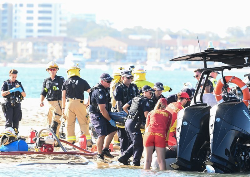 Užas u Australiji: Četvero poginulih u sudaru helikoptera kod zabavnog parka