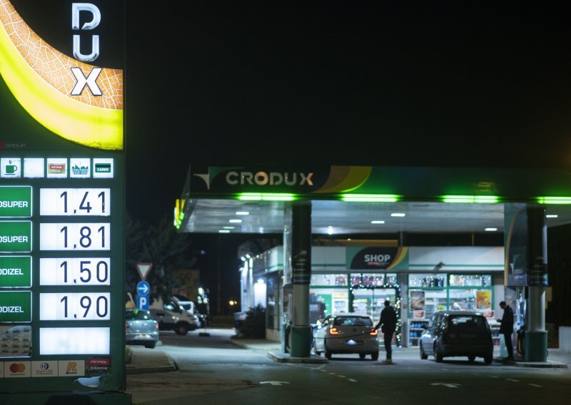 Član uprave Petrola potvrdio da su uskladili cijene goriva, Štern: 'Oni koji se ne slažu s Vladinim uvjetima mogu otići s tržišta'