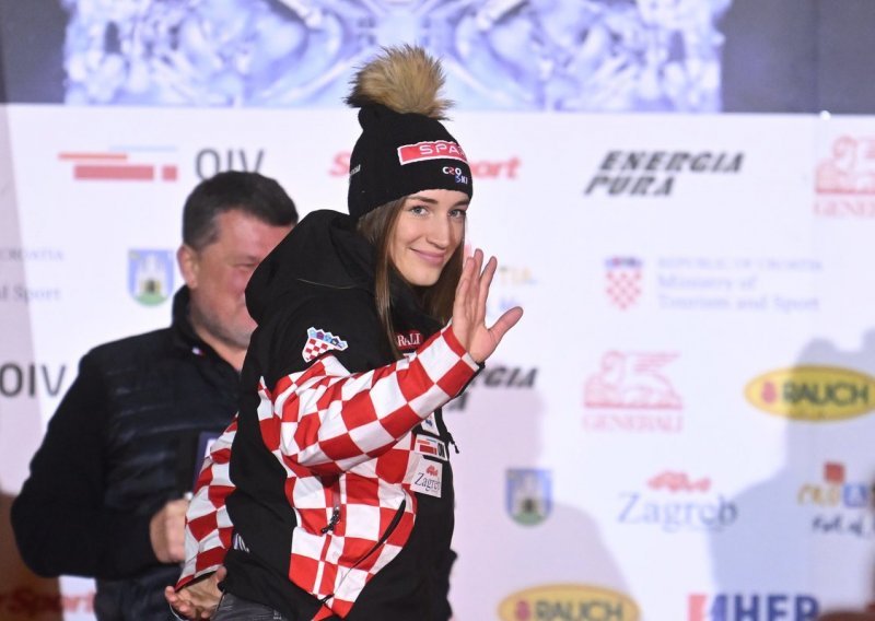[FOTO] Zbog manjka snijega spušten start Snježne kraljice, evo kada startaju hrvatske uzdanice Zrinka Ljutić i Leona Popović