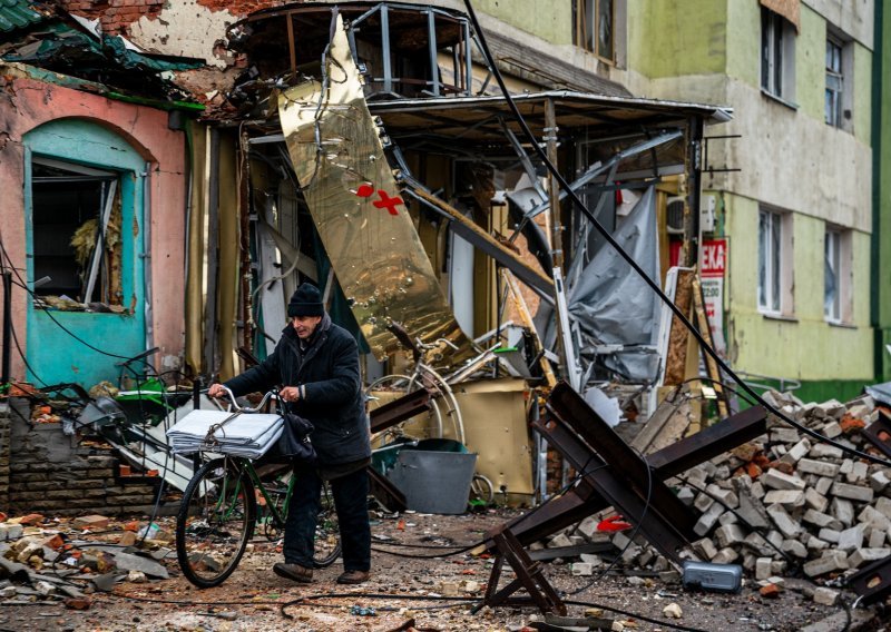 Za Ukrajince je simbol borbe, no tvrdo ukopani Rusi ne kane odustati: Kako je Bahmut postao pakao na zemlji