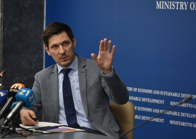 Duplić: 'Nisam siguran hoćemo li za 40 godina u Hrvatskoj imati šume hrasta lužnjaka i hoćemo li se ponositi slavonskim hrastom'