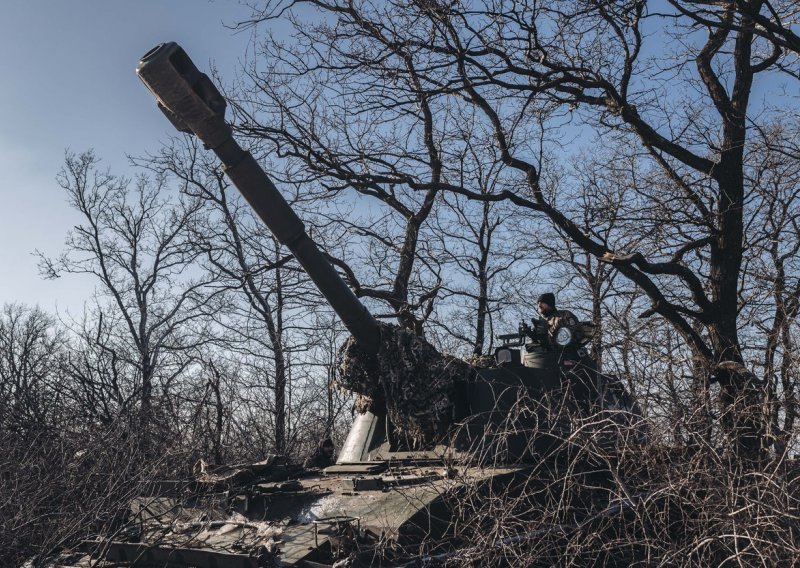 Njemačka je Ukrajini dosad poslala 2,2 milijarde eura vojne pomoći, a većina je građana protiv slanja dodatnih tenkova