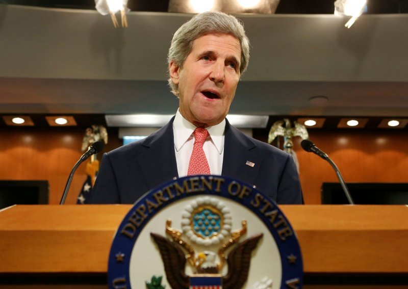 Kerry zaprijetio Asadu zbog Alepa