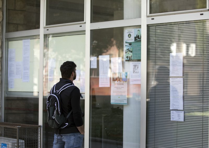 Krajem prosinca registrirano 117.816 nezaposlenih, najviše ih je u Splitsko-dalmatinskoj županiji