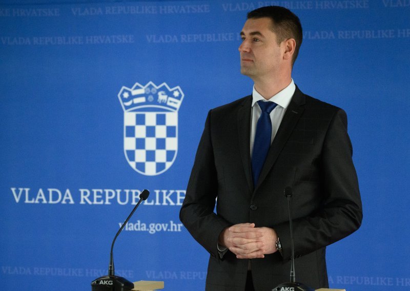 Ministar Filipović upozorava trgovce: 'Vidjet ćemo do petka tko će vratiti cijene nazad, a tko neće, i sukladno tome djelovati'