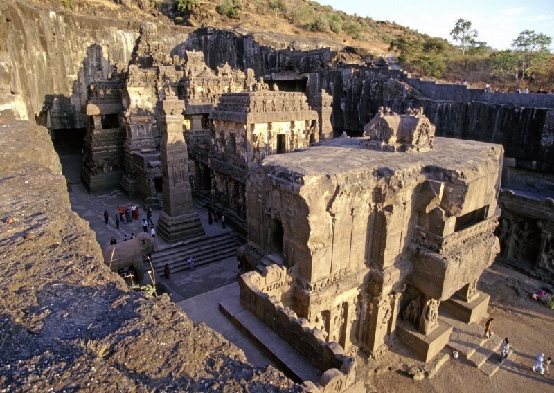 Pećine Ellora, drevni svjedok indijske vjerske raznolikosti