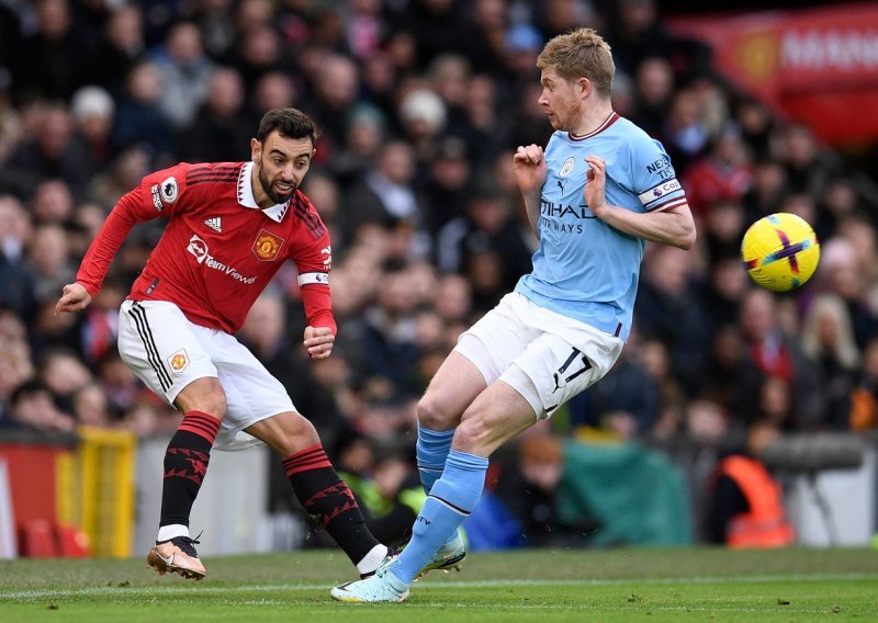 [FOTO] Velika pobjeda Man. Uniteda; City je na Old Traffordu vodio do 78. minute, a onda su 'crveni vragovi' preokretom stigli do slavlja