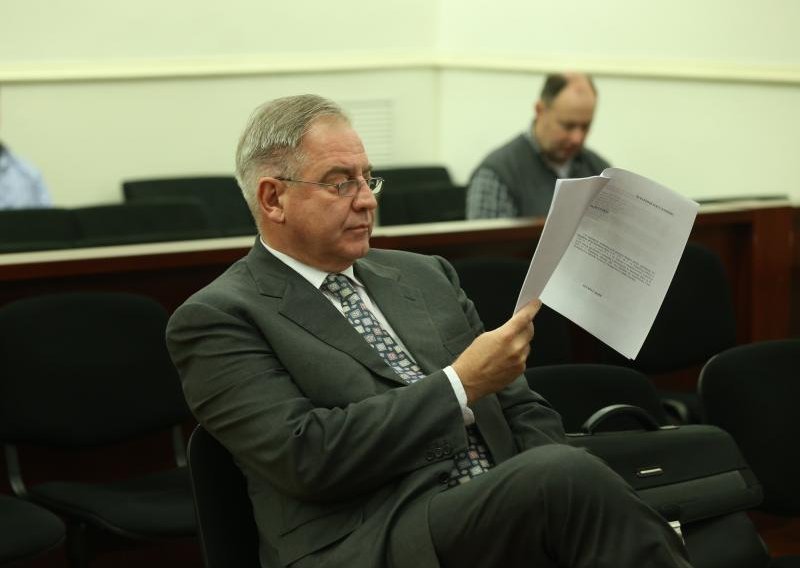 HTV-ovo praćenje presude Sanaderu: evo vam gel za zglobove!