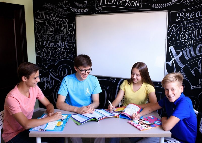 Helen Doron, škola za zabavno i lako učenje engleskog jezika, izvrsno je ulaganje u budućnost tinejdžera