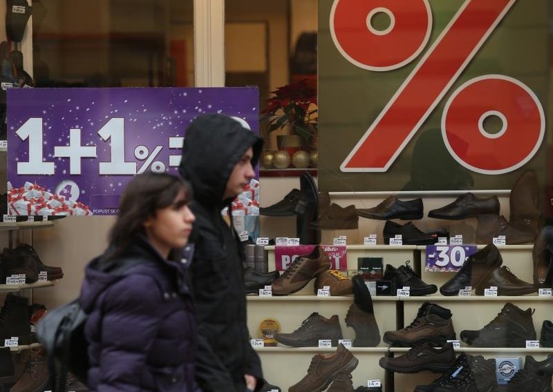 Čak 70 posto Hrvata kupuje na sniženjima