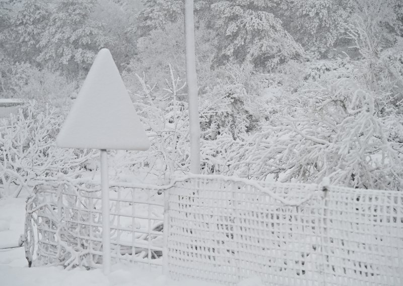 U Dalmatinskoj zagori snijeg padao na višim nadmorskim visinama