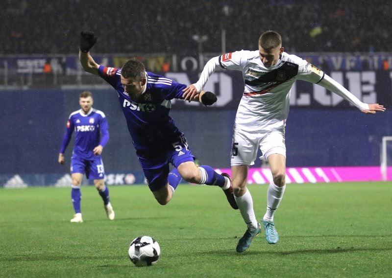 [VIDEO/FOTO] Veliki Dinamov kiks, koji se s veseljem dočekao u Splitu: Evo što donosi borba za fotelje...