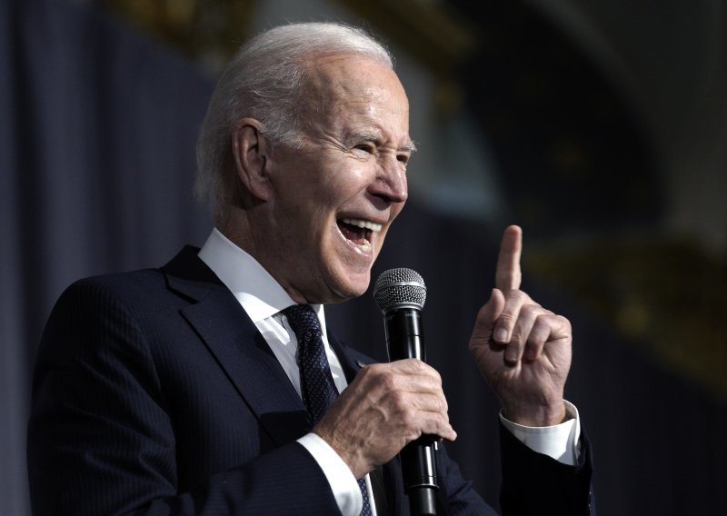 Biden se sprema 'pobrinuti' za kineski špijunski balon