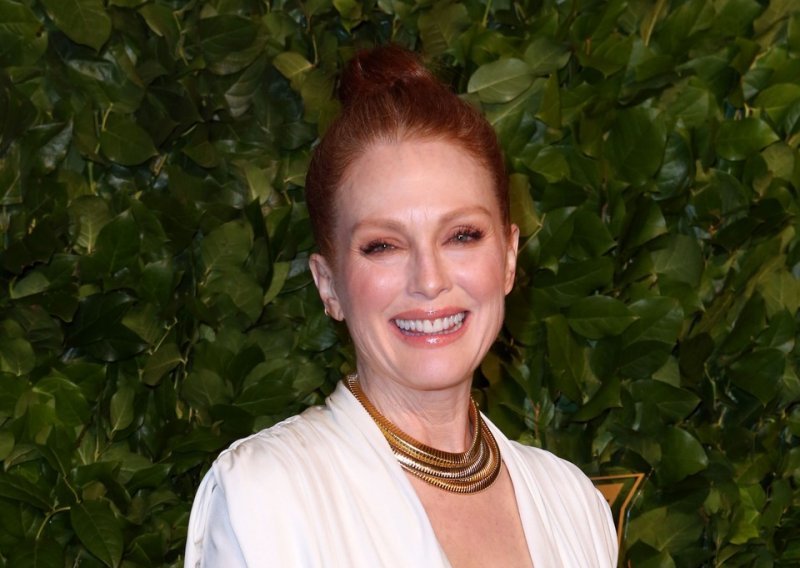 Julianne Moore rekla što misli o starenju i potom otkrila kako izgleda njezina prirodna kosa