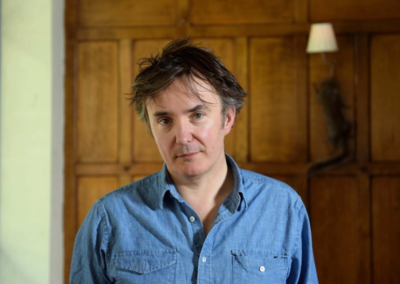 Uoči dolaska u Hrvatsku Dylan Moran briljira u BBC-ovoj hit komediji