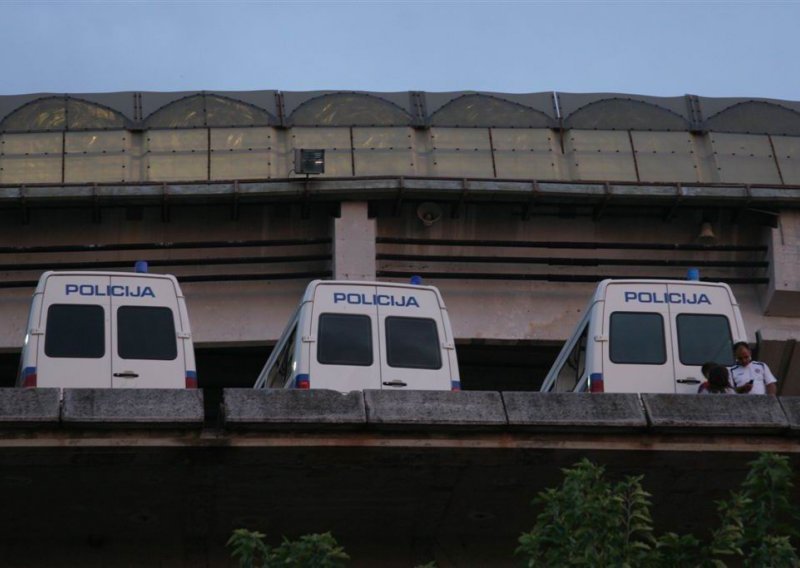 Potraga za bombašem s Poljuda