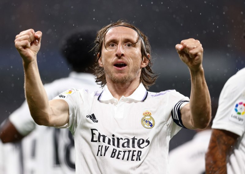 Luka Modrić odbio je nevjerojatnu ponudu; imao je priliku postati treći najplaćeniji nogometaš u povijesti, ali...