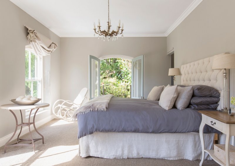Uživajte u chic dizajnu: Spavaćoj sobi podarite potpuno novi izgled uz efektne kombinacije posteljine