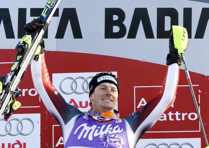 Kostelic second in World Cup Super-G event