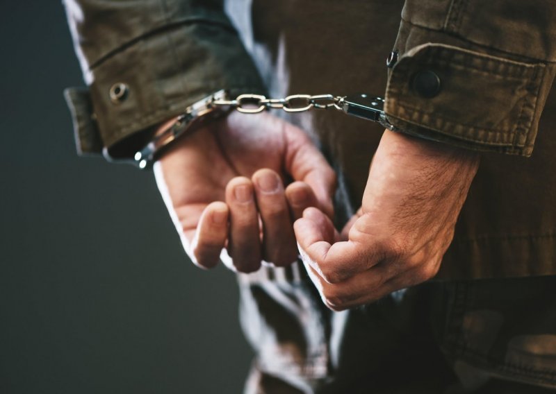 Istražni zatvor za 19 osumnjičenih splitskih dilera. Zaradili 1,7 milijuna eura?
