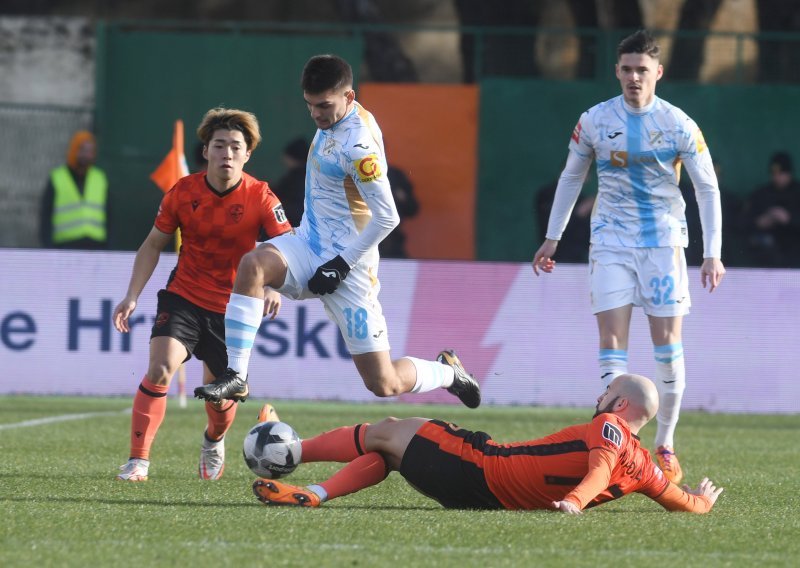 [VIDEO/FOTO] Dramatična utakmica na Šubićevcu! Rijeka s igračem više slomila Šibenik u 87. minuti, pogledajte gol Obregona za 2:1 i velika tri boda