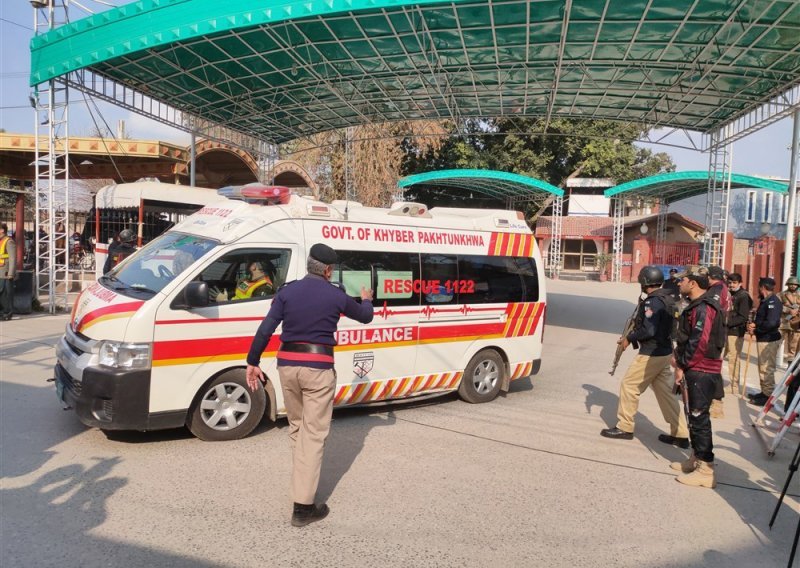 Uhićeni osumnjičeni za eksploziju u pakistanskoj džamiji