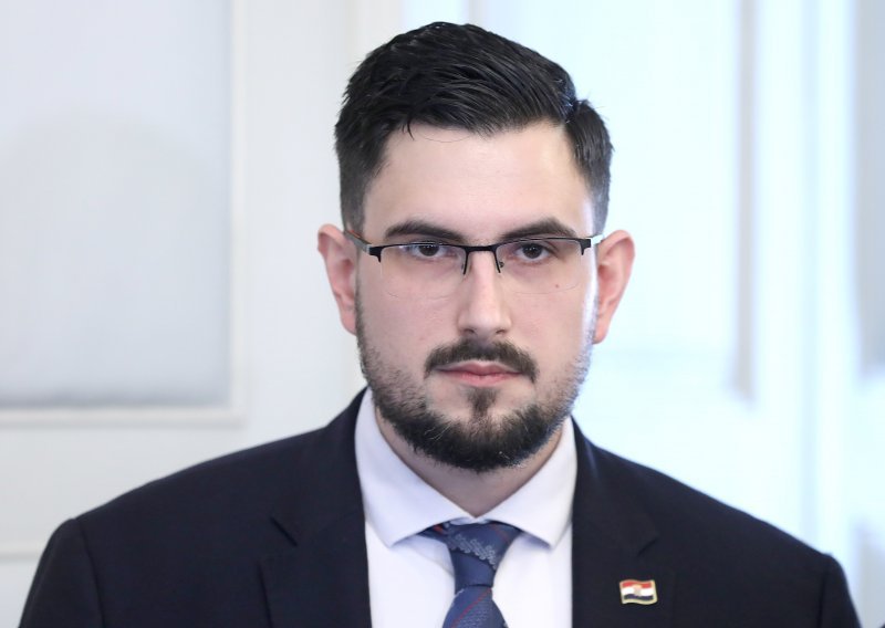 Glasnogovornik Vlade se oglasio o dogovorima za zapošljavanje u Hrvatskim šumama