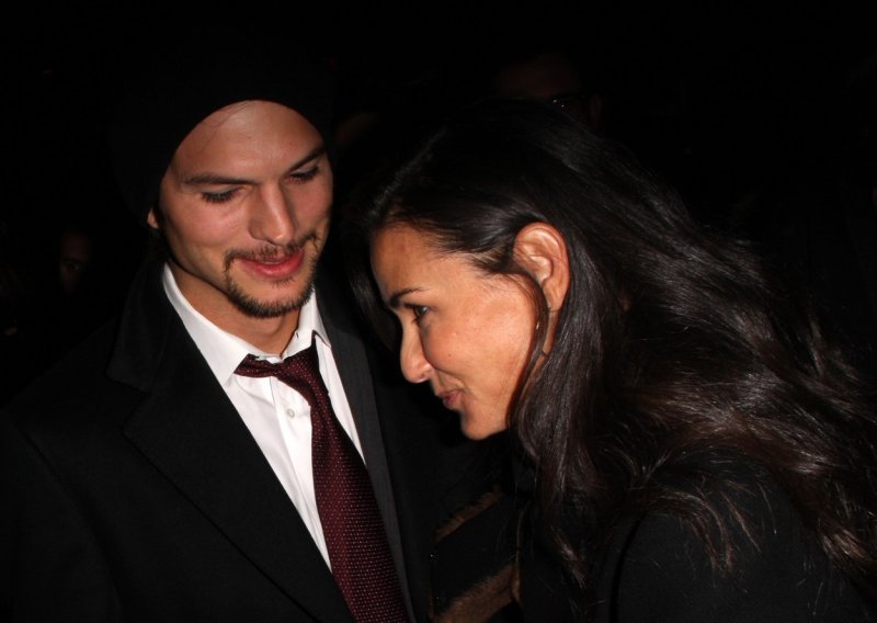 Čekao je pune tri godine: Ashton Kutcher napokon progovorio o  memoarima Demi Moore u kojima ga je razotkrila