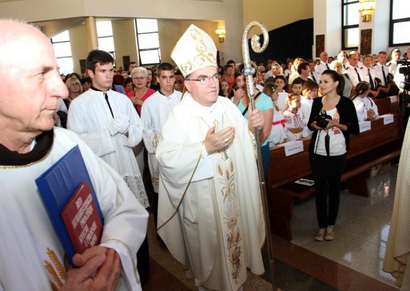 Kardinal Bozanić pozvao na solidarnost i zajedništvo