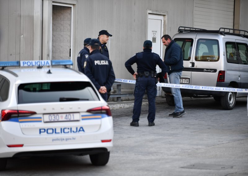 [VIDEO/FOTO] Eksplodiralo skladište u Knežicama kod Dubrovnika, jedna osoba poginula