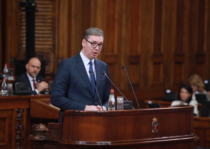 Aleksandar Vučić podnijet će ostavku i kandidirati se za premijera Srbije?