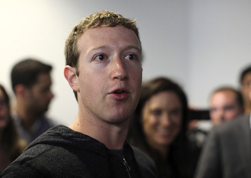 Zuckerberg će poreznicima platiti milijardu dolara