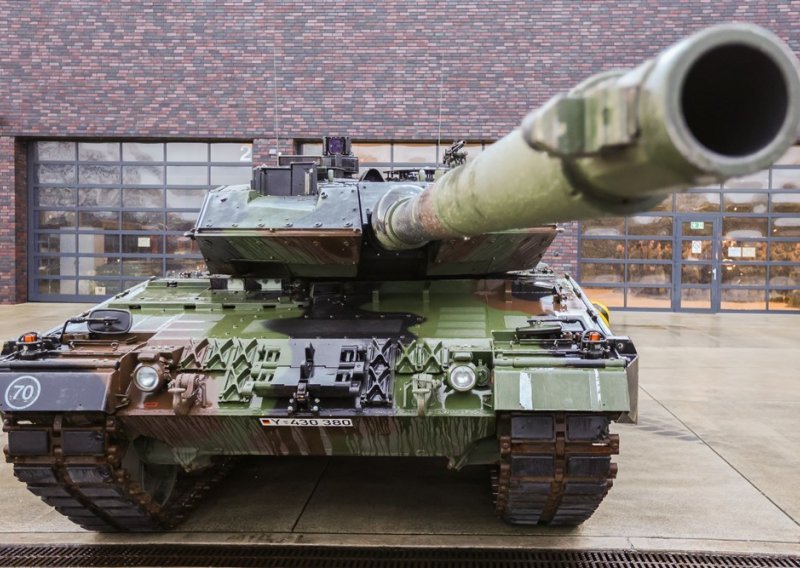 Norveška će od Njemačke naručiti 54 tenka Leopard