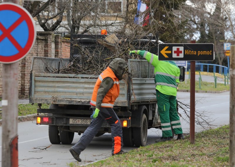 Gotovo svugdje oko Karlovca došla struja