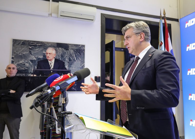 Plenković o izbornim jedinicama: Glasovi birača, barem približno, moraju biti jednako teški