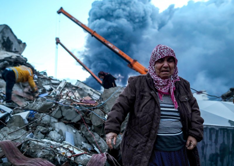Spasioci još tragaju za preživjelima: U Turskoj i Siriji više od 5000 mrtvih
