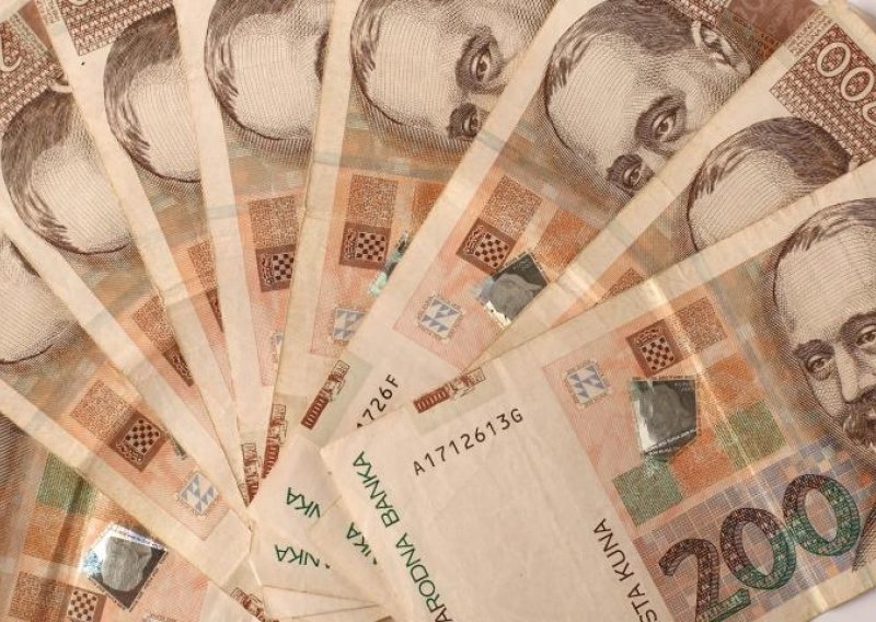 Hrvatska kaska za Europom u redovitosti plaćanja