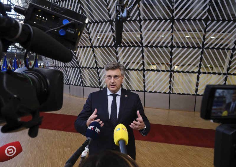 Plenković se ruga oporbi iz Bruxellesa: 'Ovo im je dosad najbriljantniji uradak'